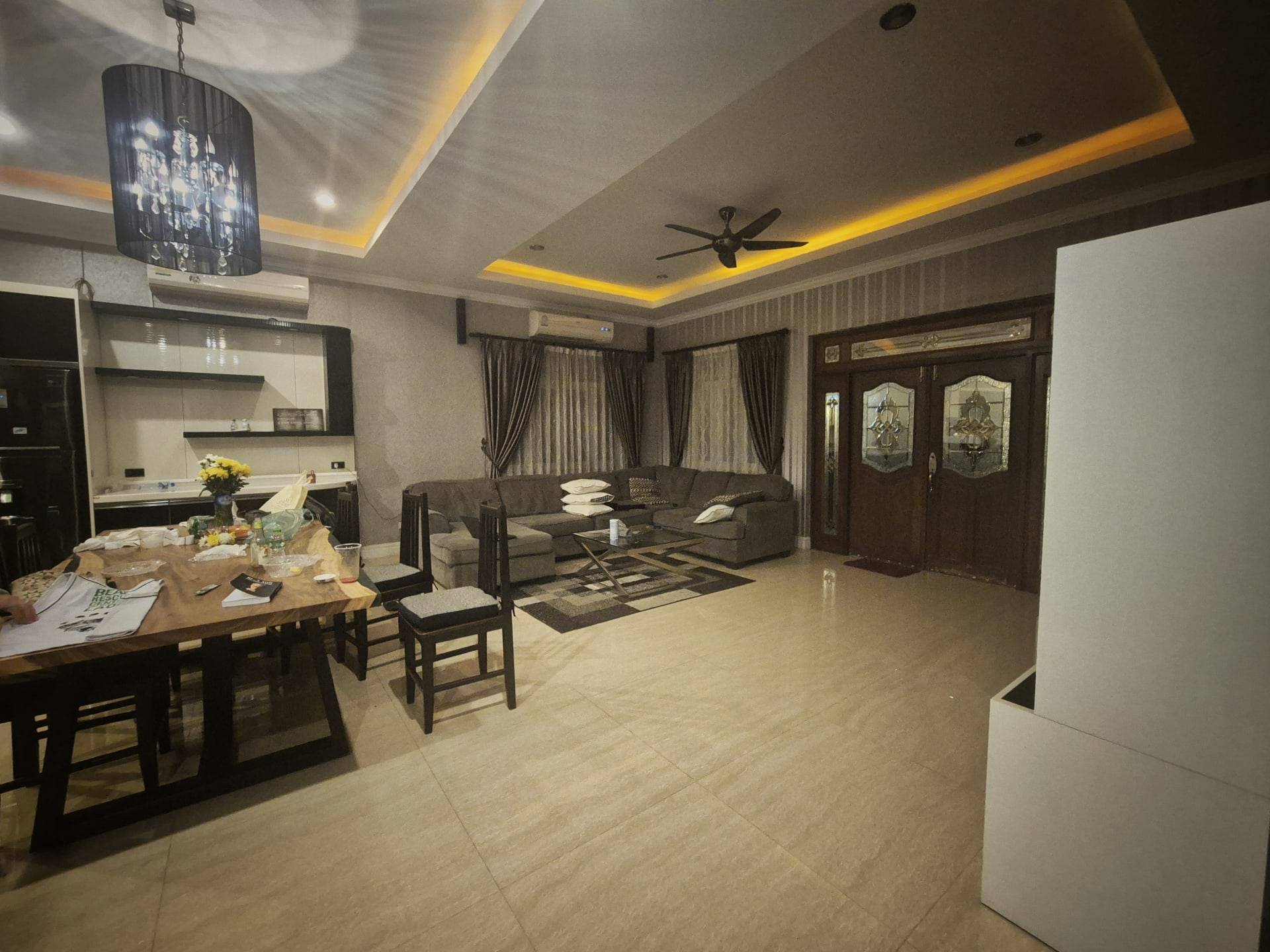 פינת הישיבה בוילה