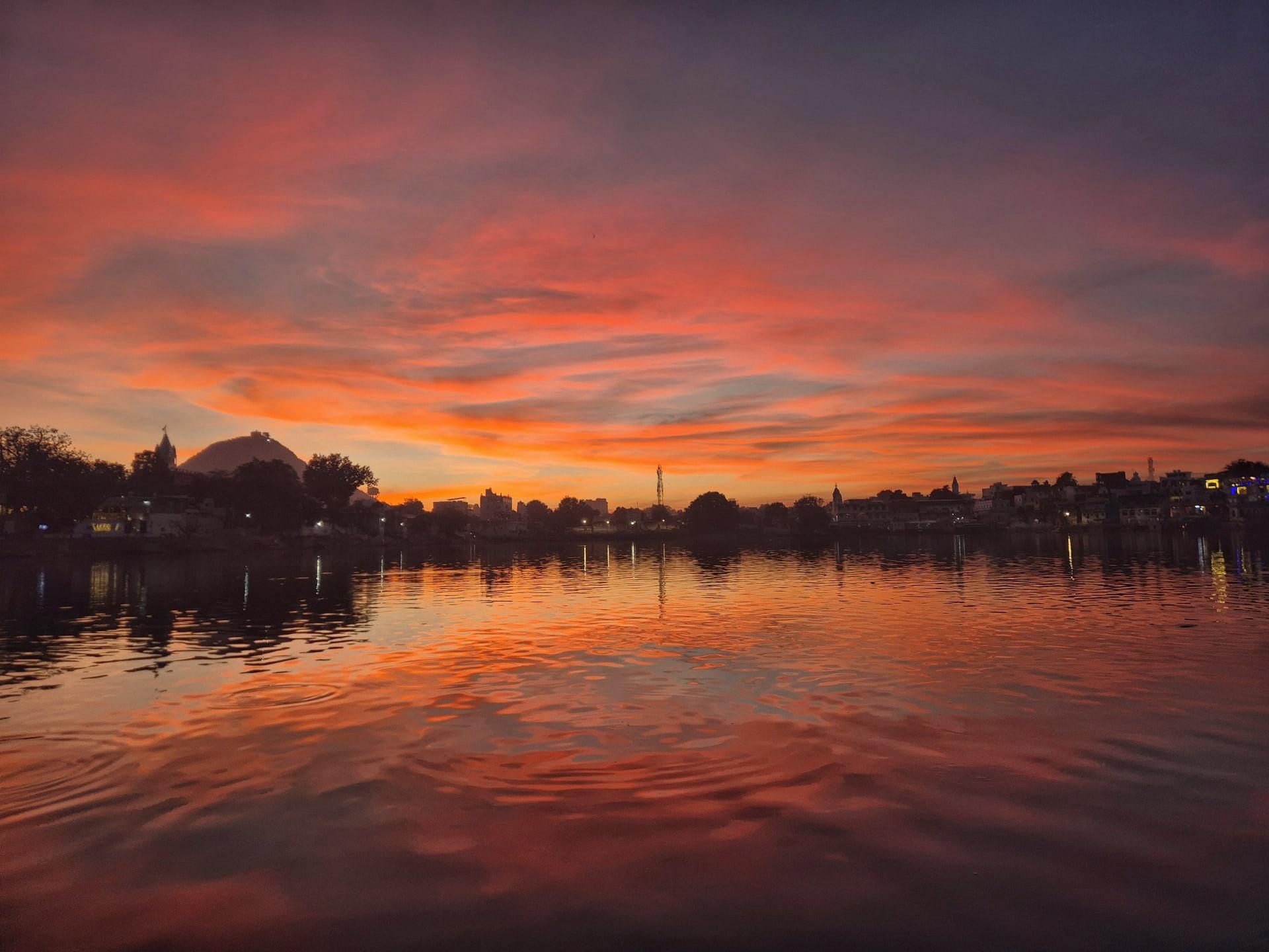 פושקר בהודו: שביל החומוס, בית חב״ד, אטרקציות וטיפים למטיילים